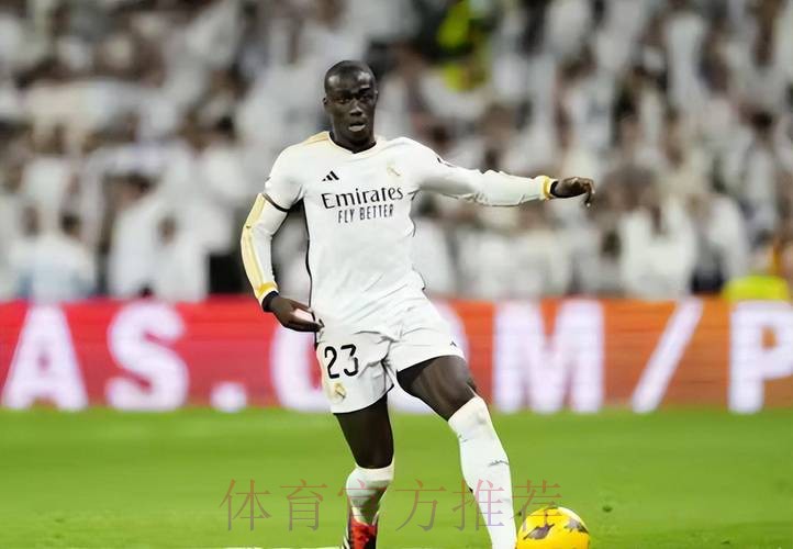 罗马诺：皇马仍有意在明夏免签阿方索-戴维斯